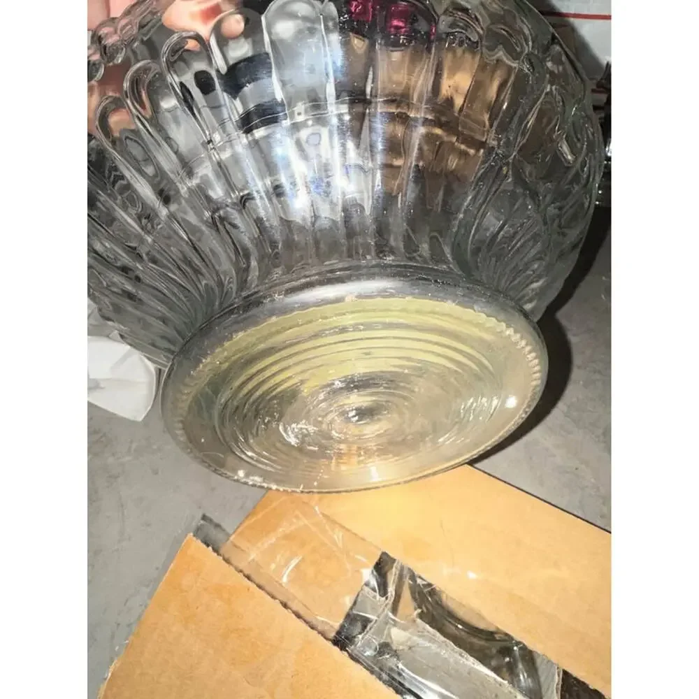Vintage Jeannette Glass Grape Vine/Fruit Punch Bowl With 8 Cups Very Nice